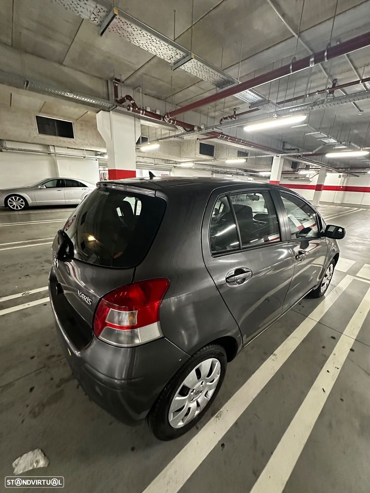 Toyota Yaris 1.0 VVT-i Sol - 5