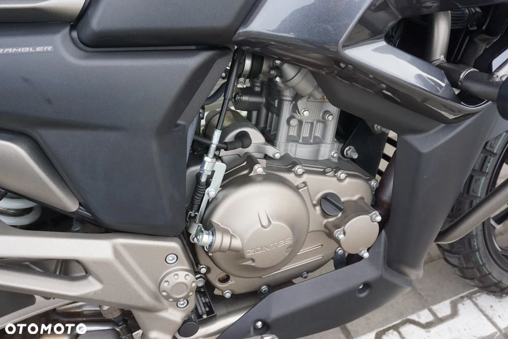 Zontes 125 G1 Aluminium - 11