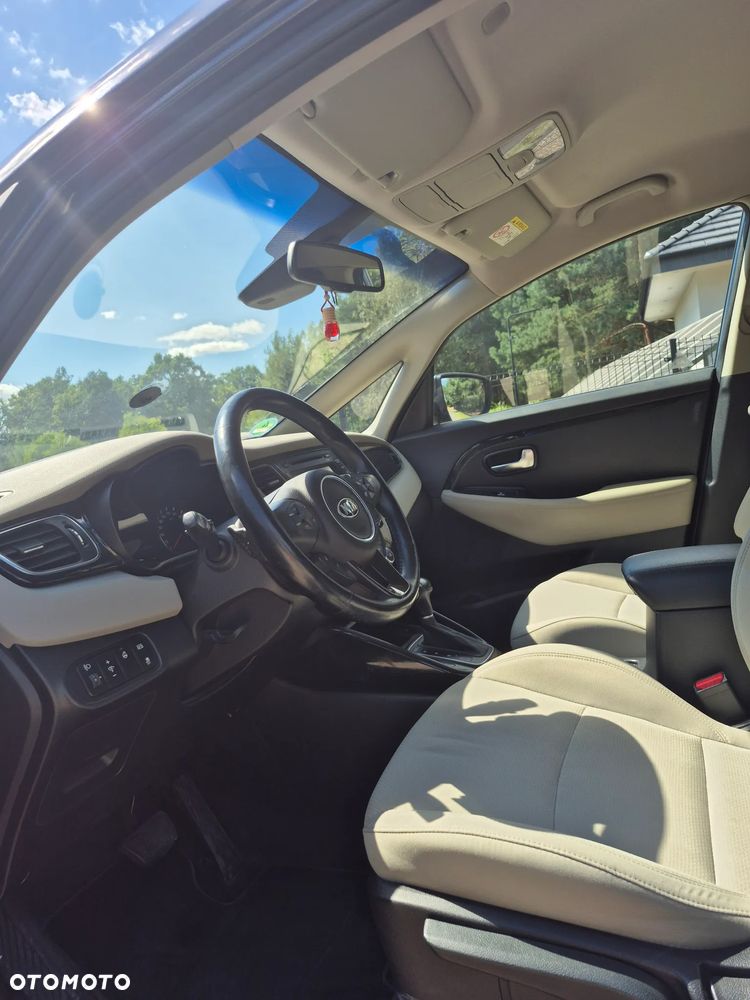 Kia Carens 1.7 CRDi Spirit - 10