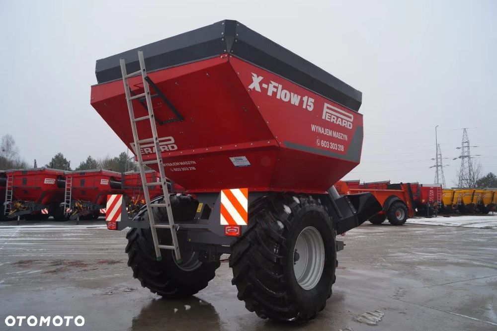 PERARD Wóz Przeładowczy X-Flow 19m3 - 10