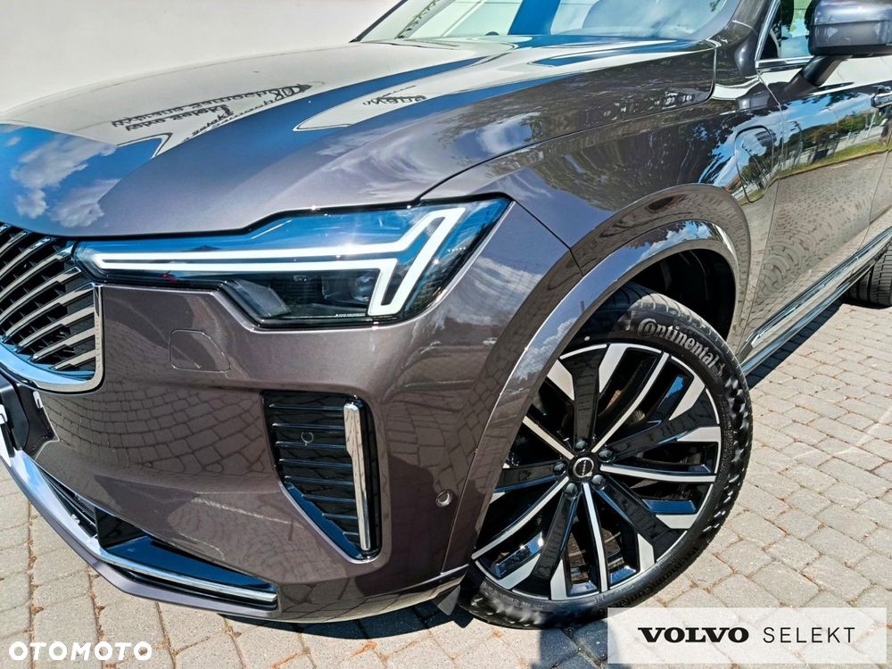 Volvo XC 90 - 7