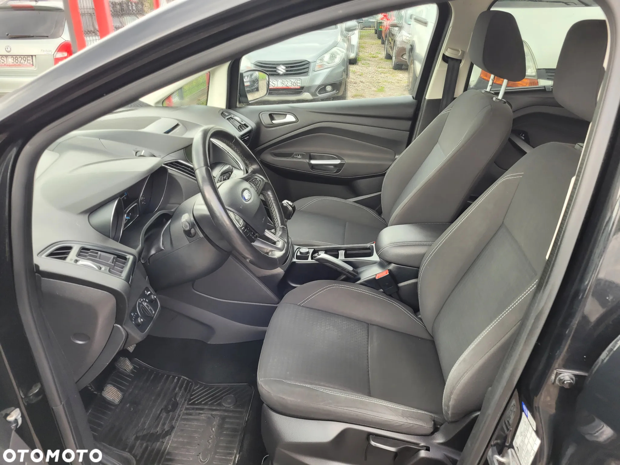 Ford C-MAX - 11