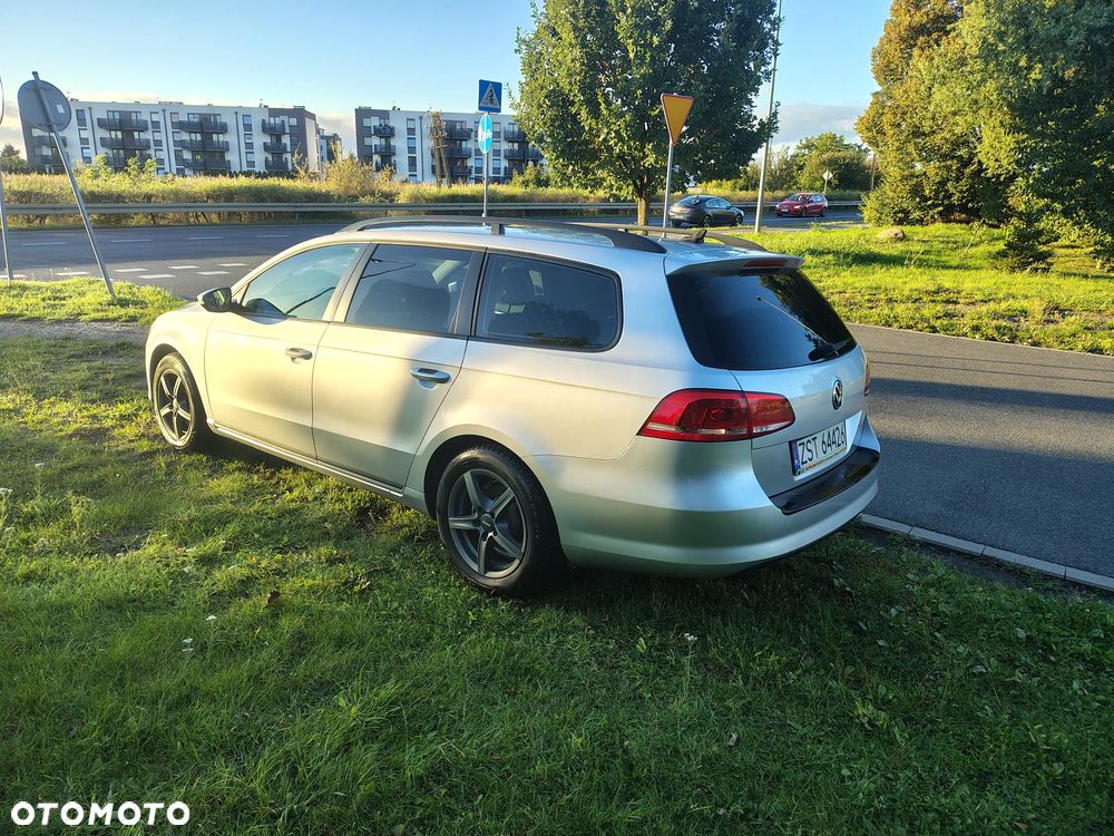 Volkswagen Passat 1.6 TDI Trendline - 6