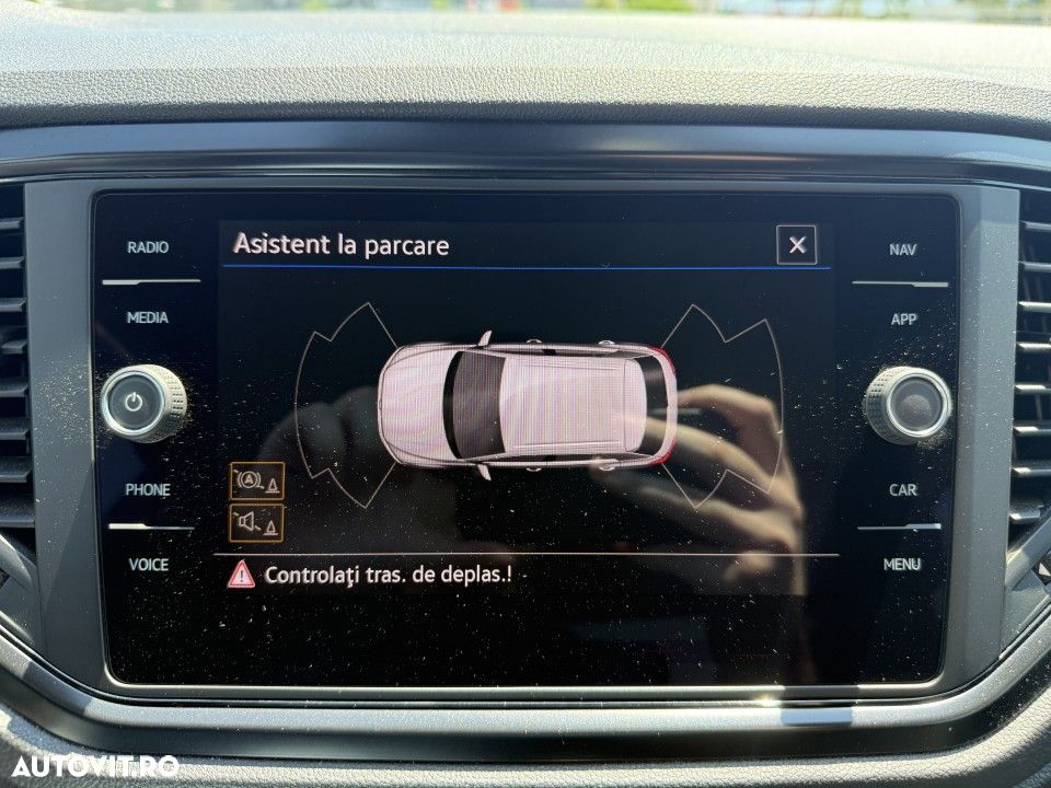 Volkswagen T-Roc 1.0 TSI Base - 15