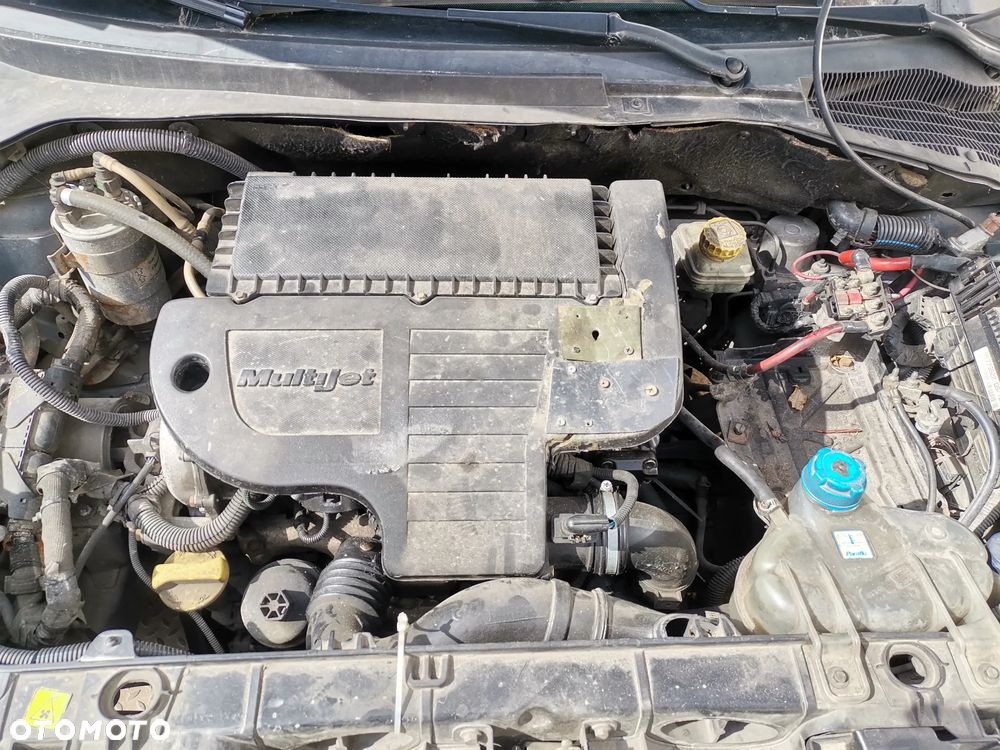 Fiat Grande Punto 1.3 multijet maska zderzak lampy silnik skrzynia chlodnica inne - 3