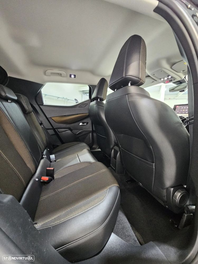 DS DS3 Crossback PureTech 100 CHIC - 17