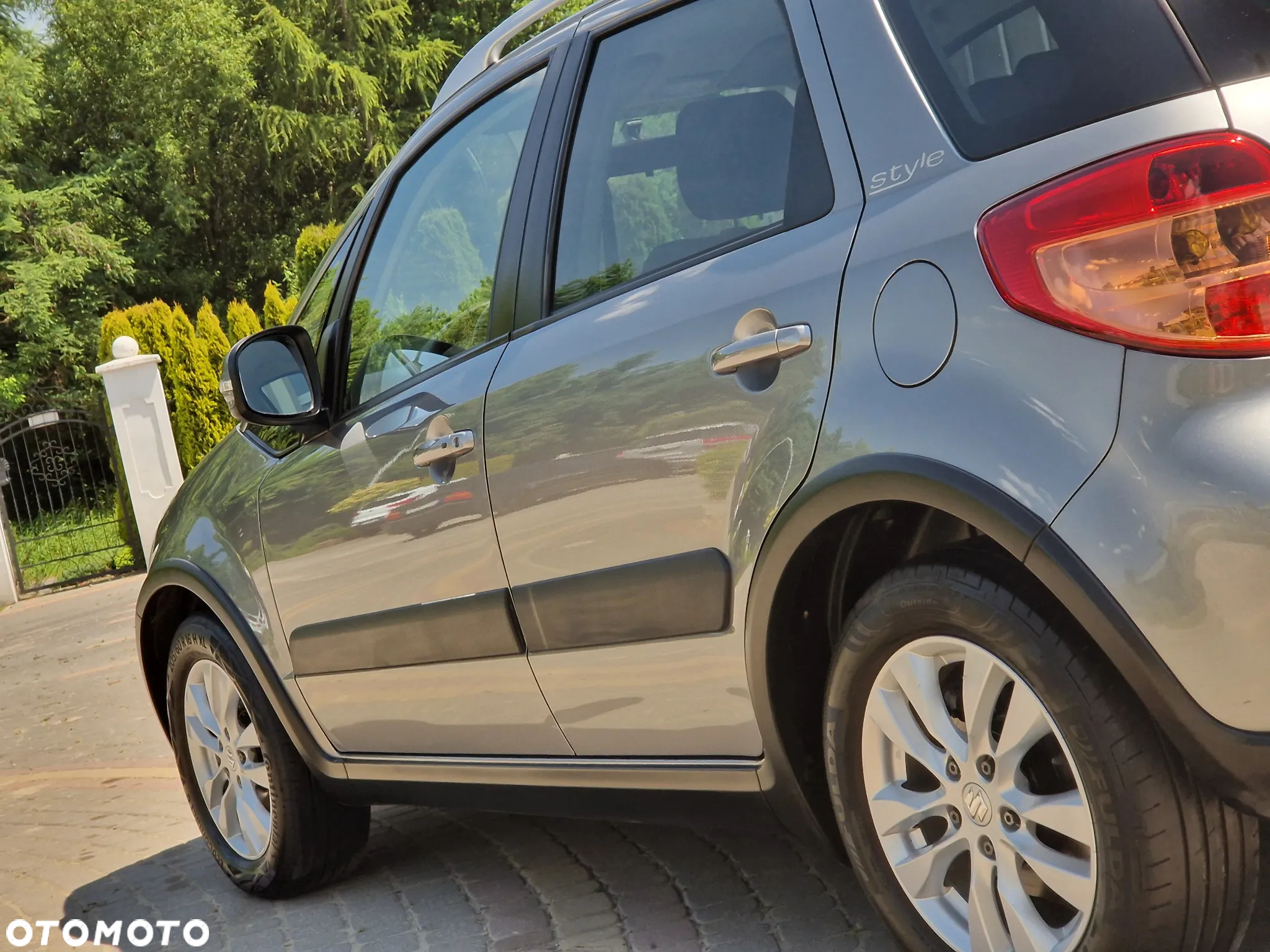 Suzuki SX4 Classic 1.6 VVT Automatik 4x2 Style - 6