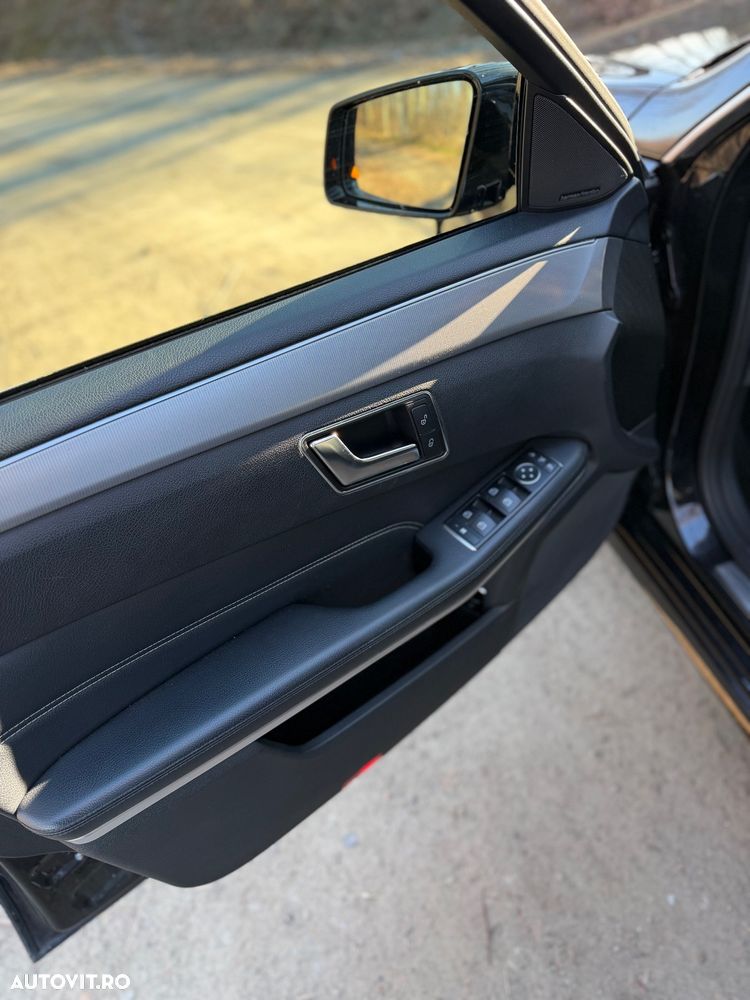 Mercedes-Benz E 250 BlueTEC 4Matic 7G-TRONIC Avantgarde - 32