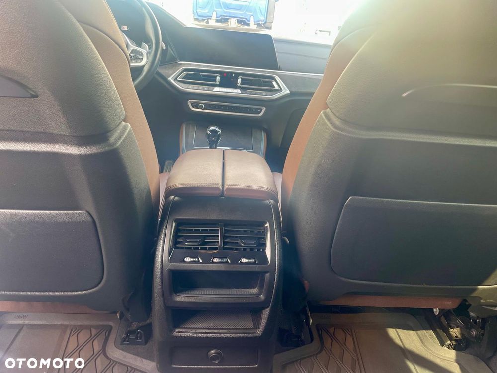BMW X5 - 16