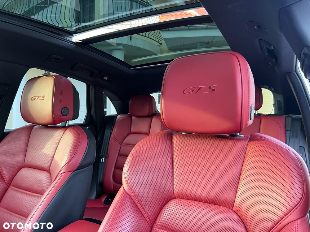 Porsche Macan GTS PDK - 27