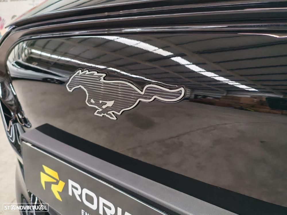 Ford Mustang Mach-E AWD PREMIUM - 5