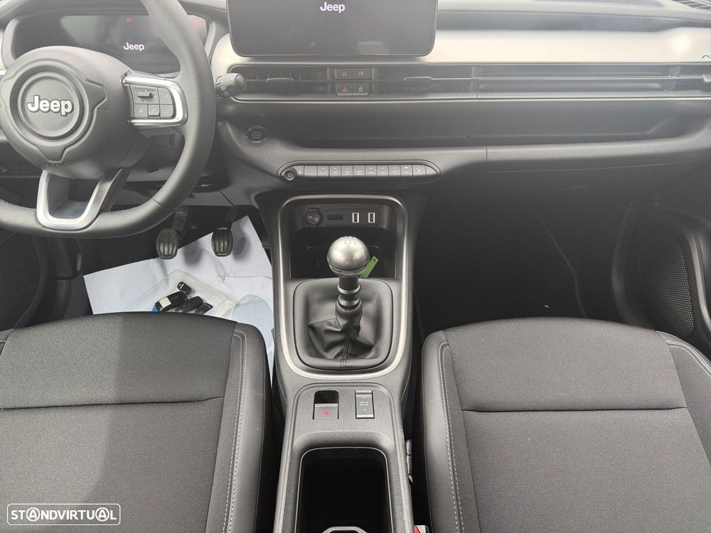 Jeep Avenger 1.2 GSE T3 Altitude - 11