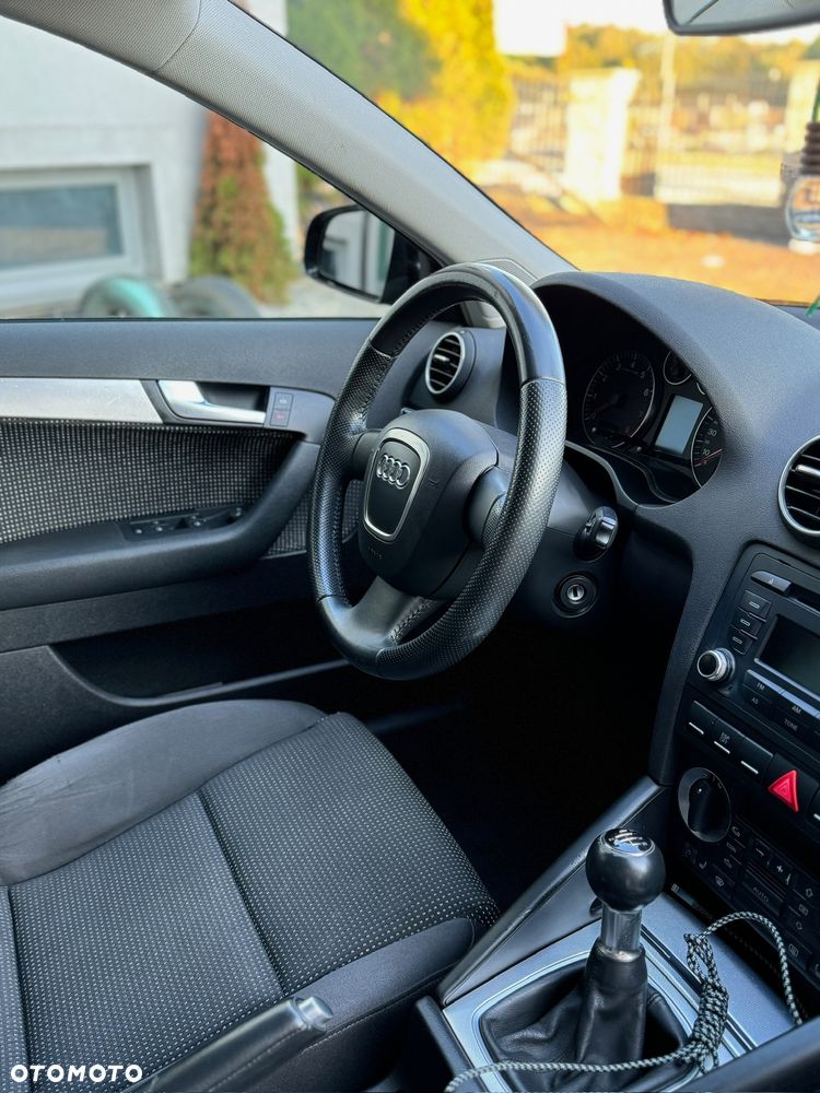 Audi A3 Sportback 1.6 Ambition - 8