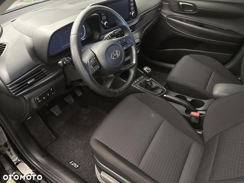 Hyundai i20 - 14