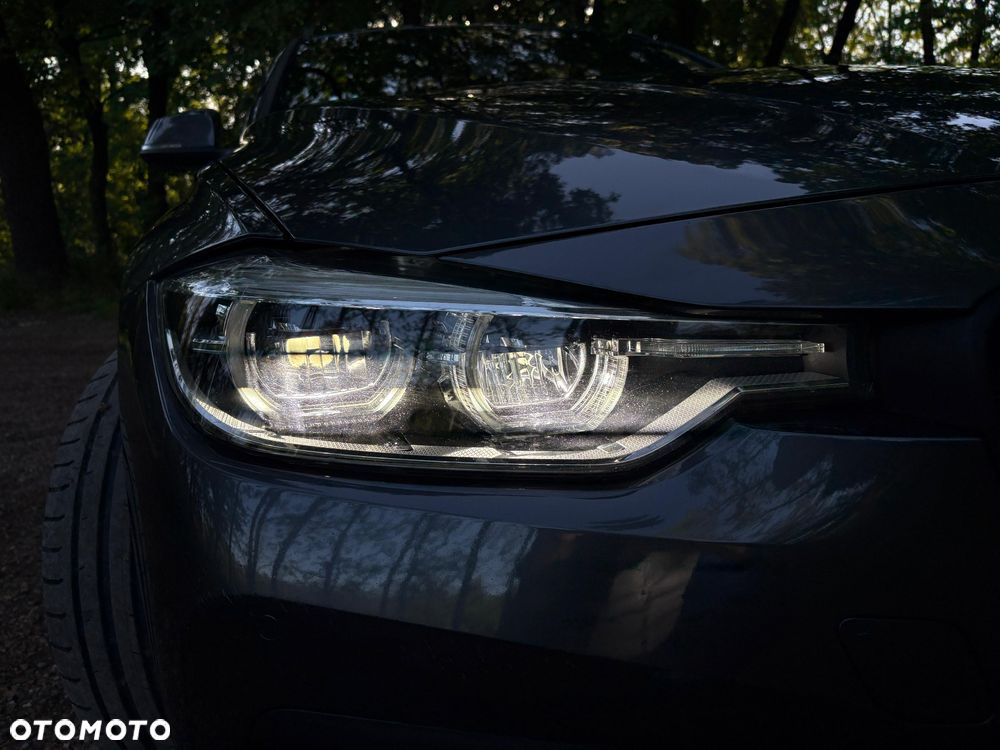 BMW Seria 3 320d - 11