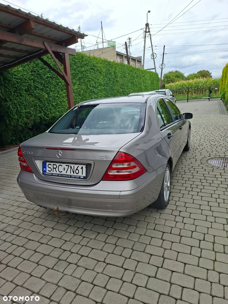 Mercedes-Benz C-Class 2002 photo 4