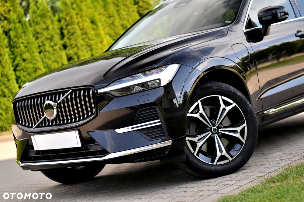 Volvo XC 60 T6 AWD Recharge Geartronic Inscription - 3