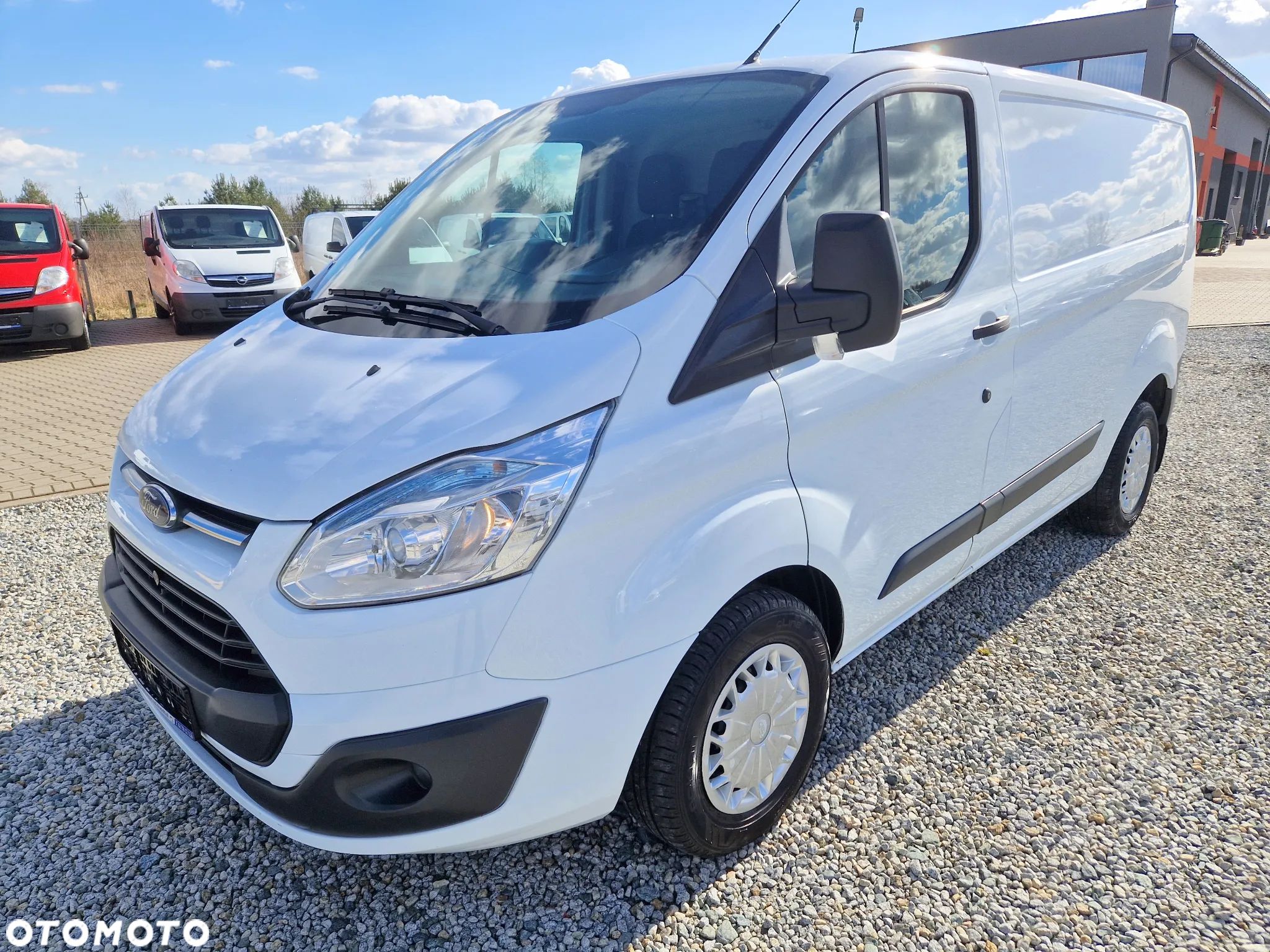 Ford TRANSIT CUSTOM 2,2 TDCI 125 KONNY KLIMA L1H1 GWARANCJA - 1