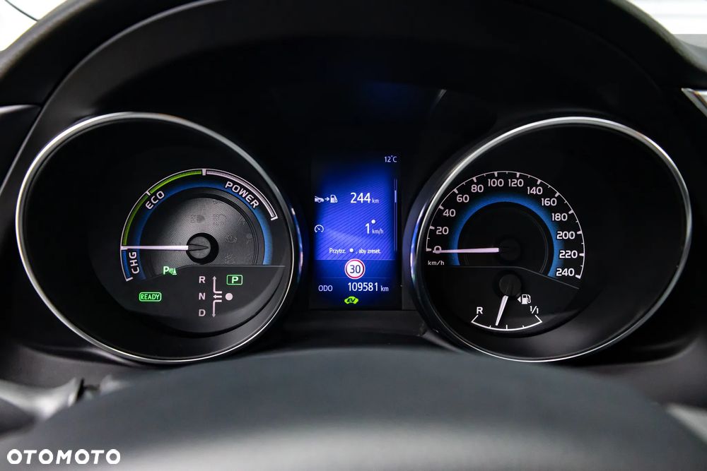Toyota Auris Hybrid 135 Premium - 18