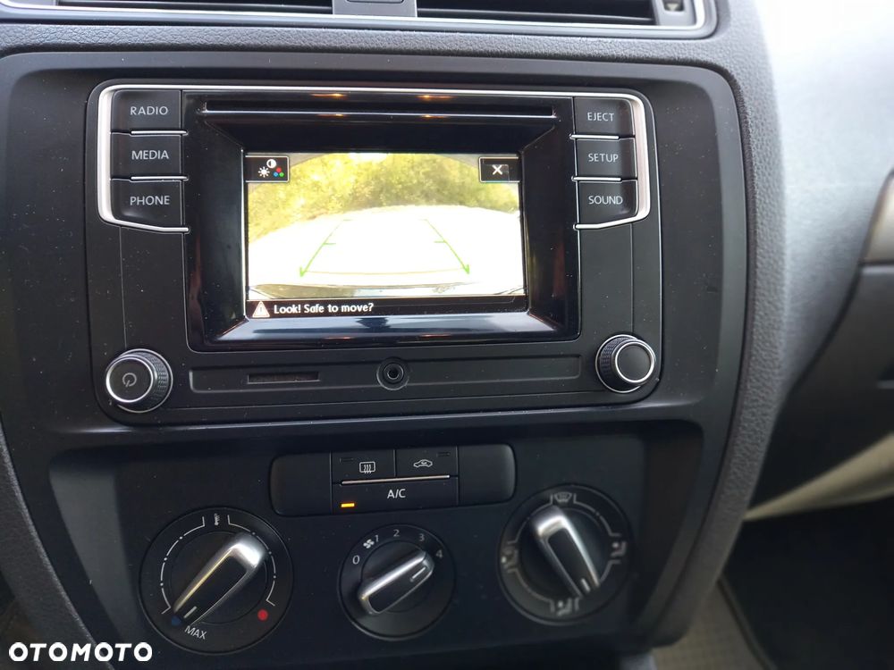 Volkswagen Jetta 1.4 TSI BMT Highline DSG - 16