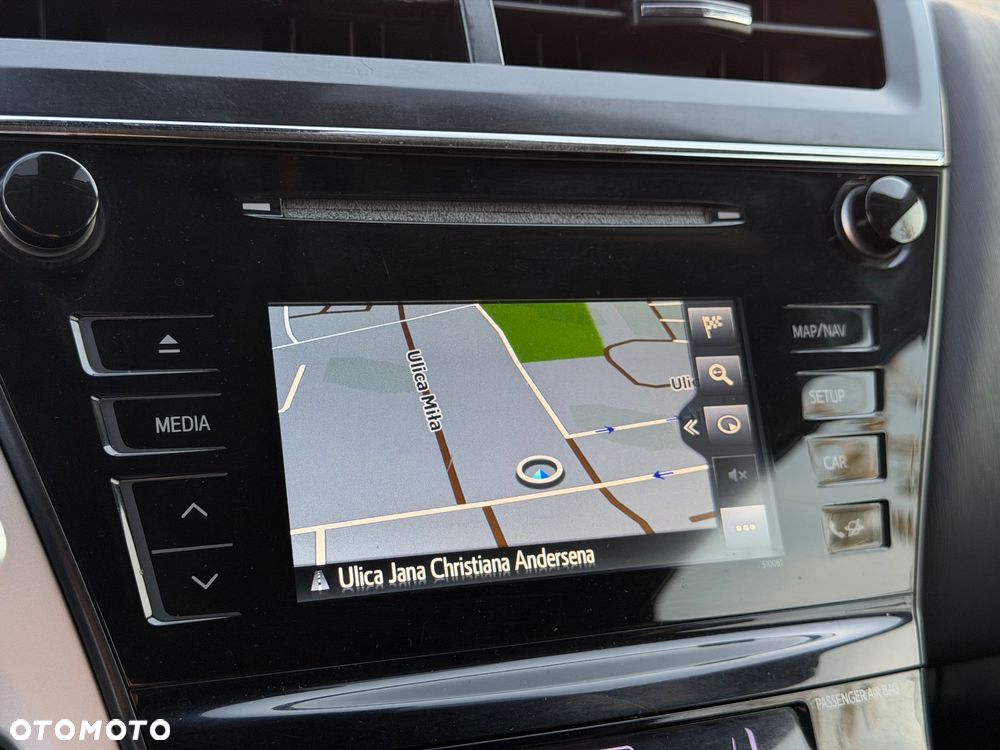 Toyota Prius+ (Hybrid) Executive - 24