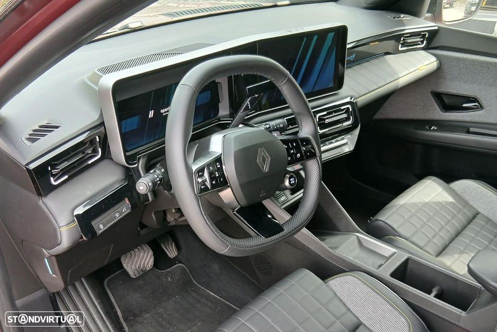 Renault 4 E-Tech 52 kWh Iconic Autonomia Conforto - 6