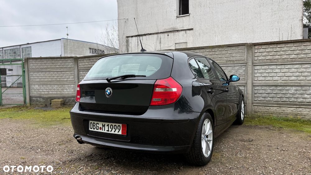 BMW Seria 1 118i - 38