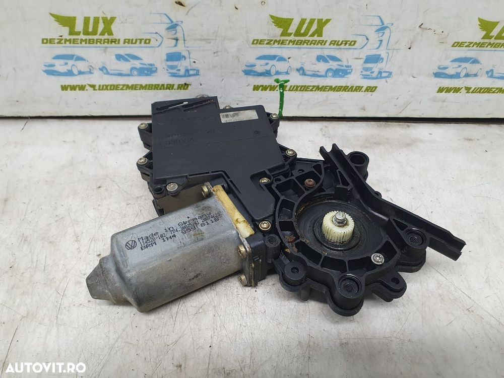 Broasca dreapta fata 3d1837016 Volkswagen VW Golf Plus 1 [2004 - 2009 - 2