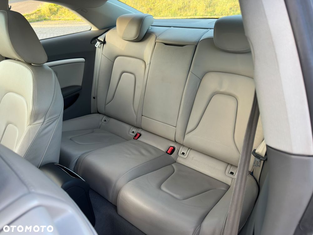 Audi A5 Coupé 2.0 TDI DPF quattro - 14