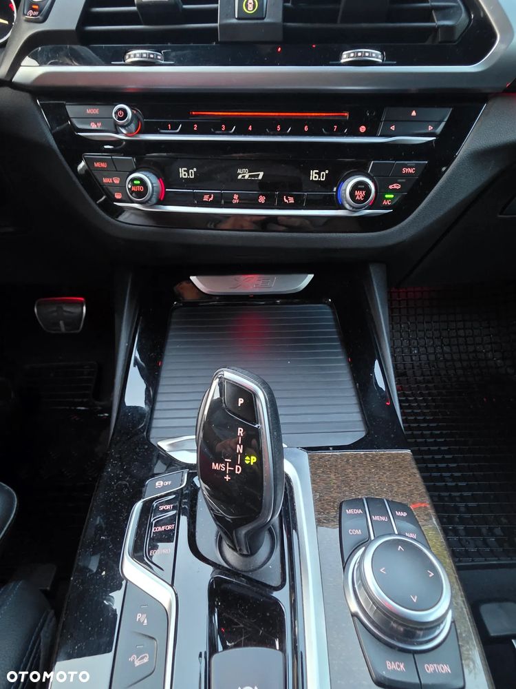 BMW X3 xDrive20d M Sport sport - 20