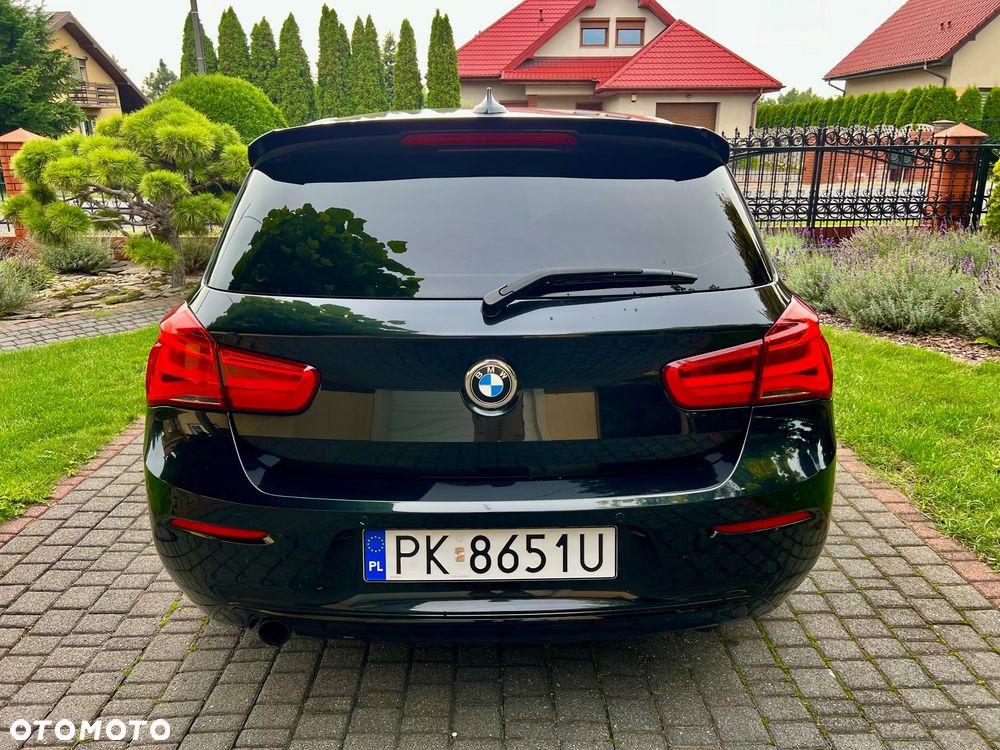 BMW Seria 1 120i Sport Line - 5