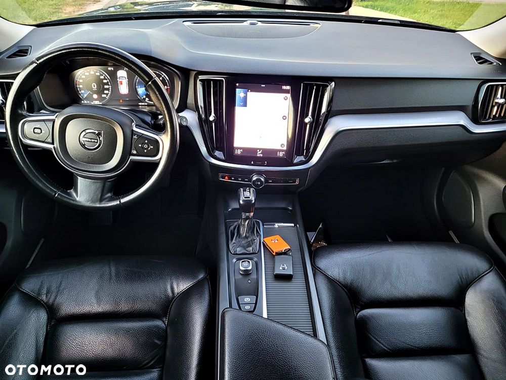 Volvo V60 D3 Geartronic Momentum Pro - 10