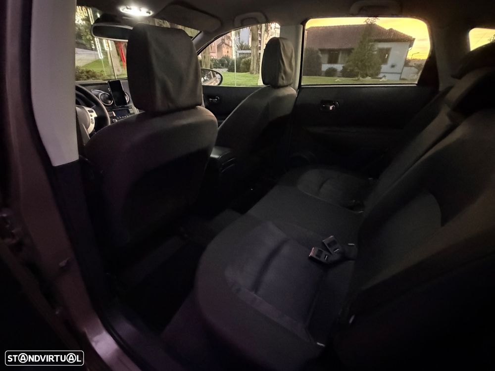 Nissan Qashqai - 8
