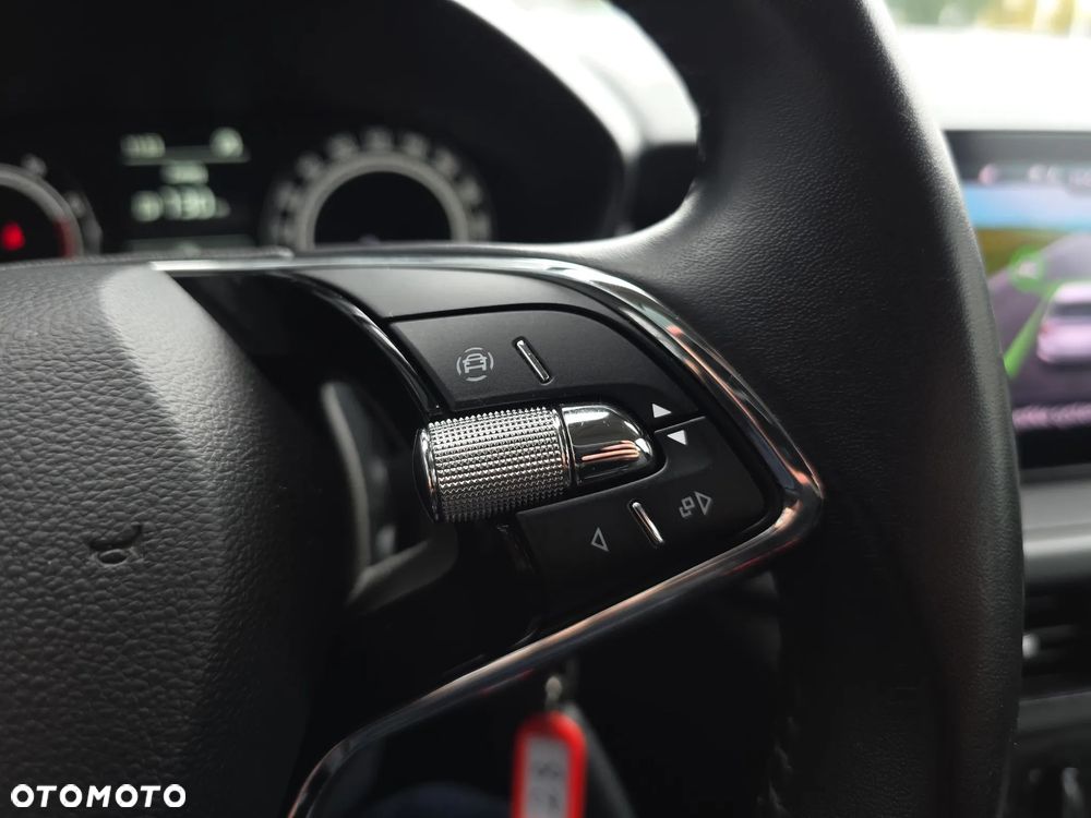 Skoda Fabia 1.0 Ambition - 22