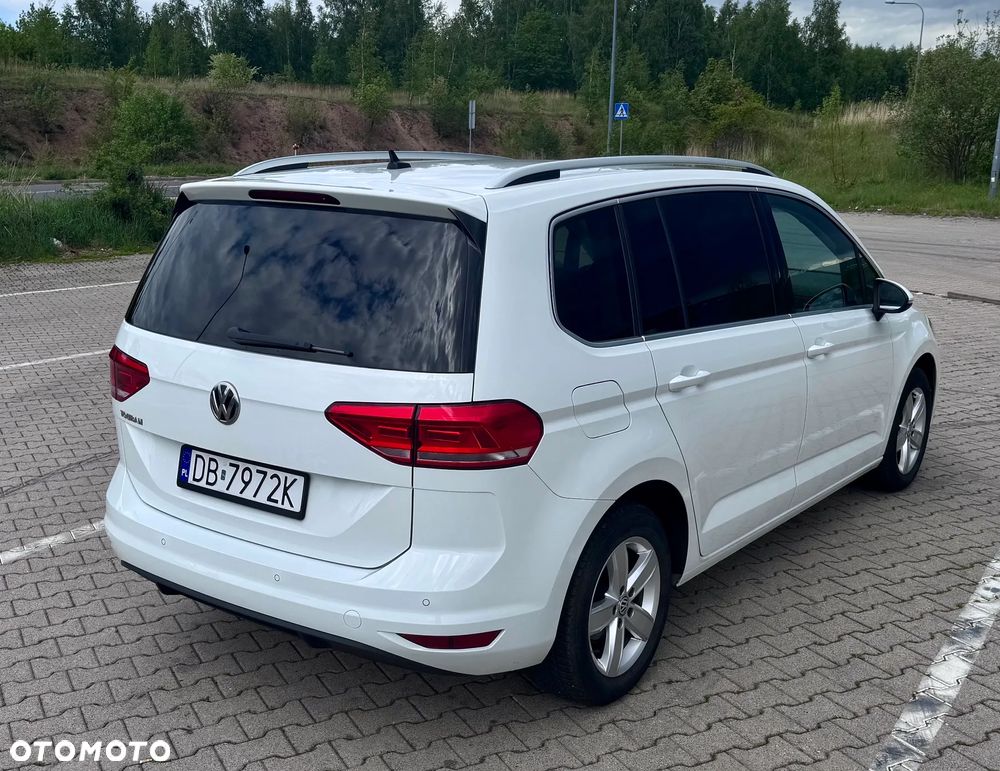 Volkswagen Touran 1.5 TSI EVO Highline - 2