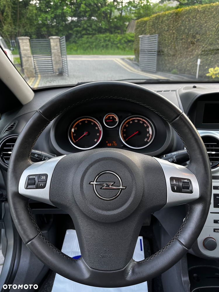 Opel Corsa 1.4 16V Edition - 17
