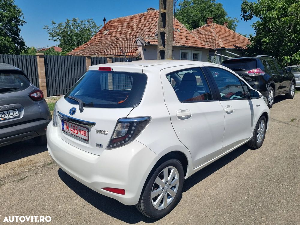 Toyota Yaris 1.5 VVT-i Comfort - 5