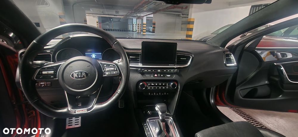 Kia ProCeed - 11