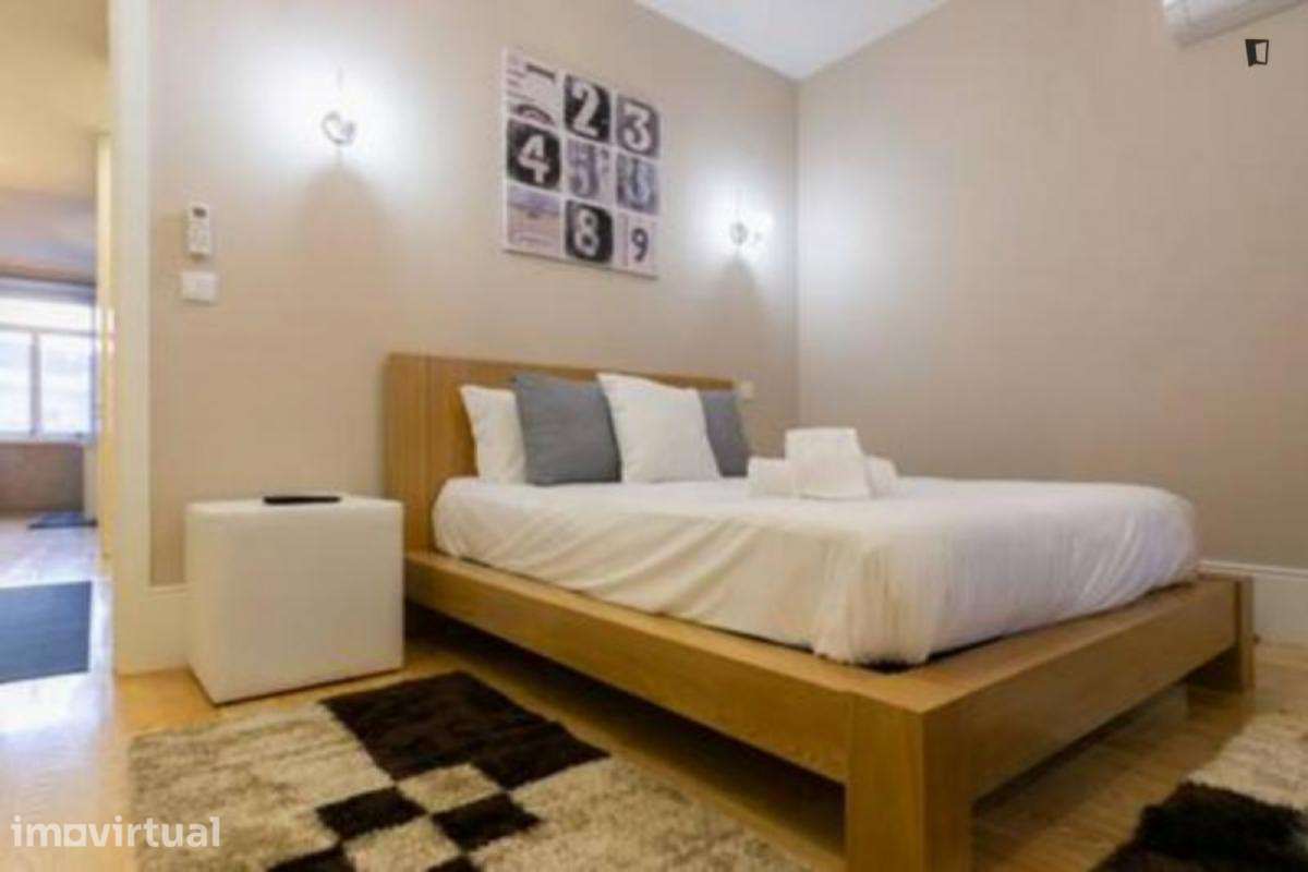 Apartamento com 1 quartos - localizado em Cedofeita Porto - Grande imagem: 4/15