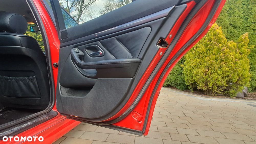 BMW Seria 5 - 31