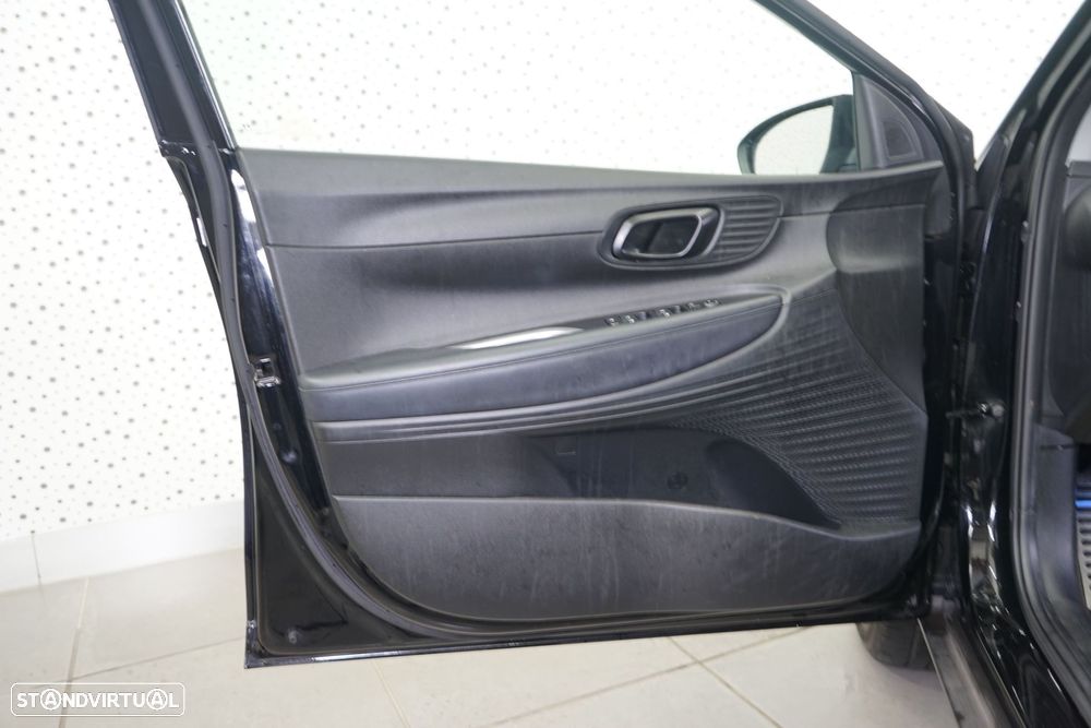 Hyundai Bayon 1.0 T-GDI Connect & Go - 19