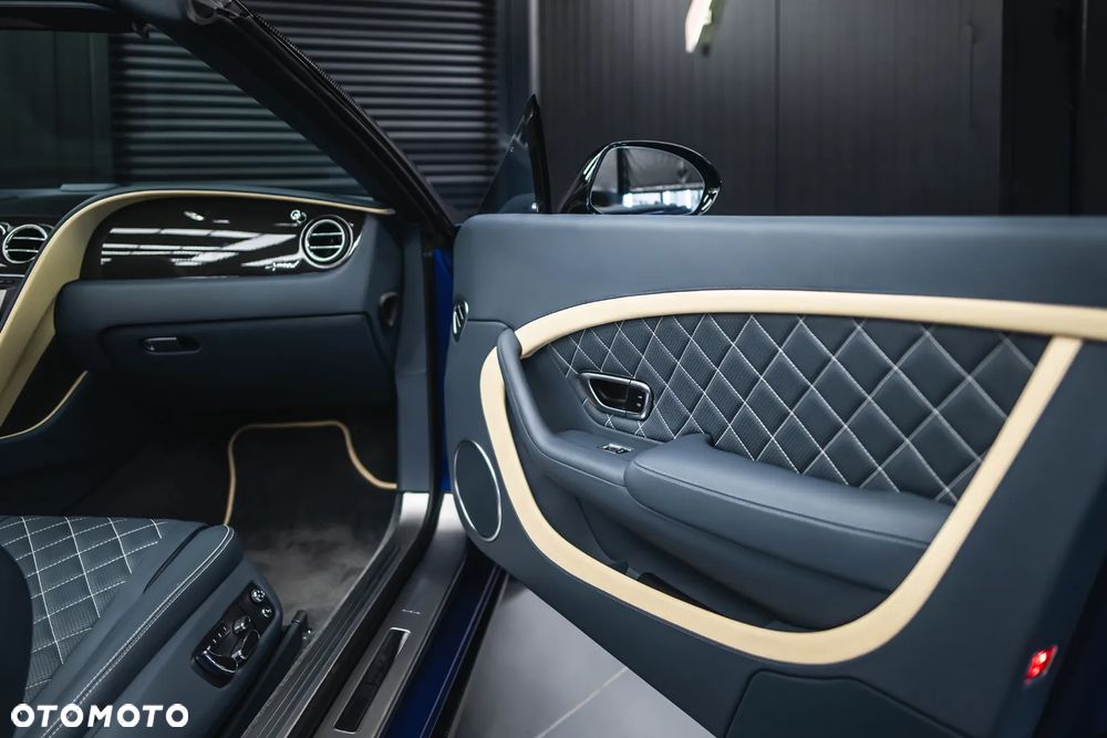 Bentley Continental GT - 19
