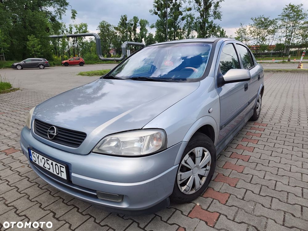 Opel Astra - 3