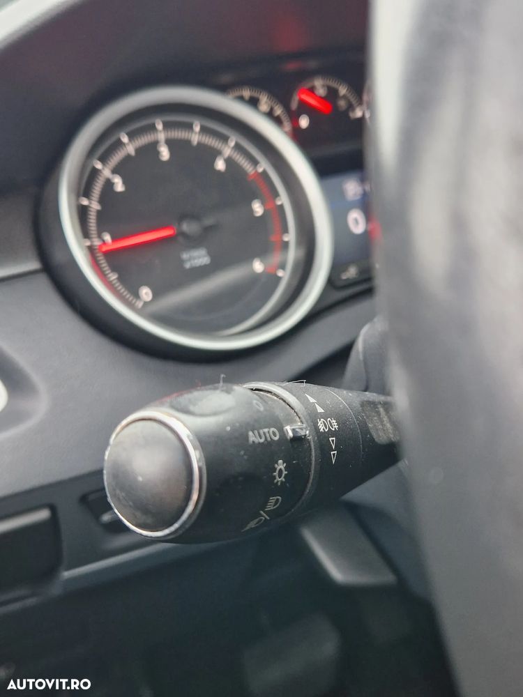 Peugeot 508 2.0 HDI FAP BVA Allure - 19