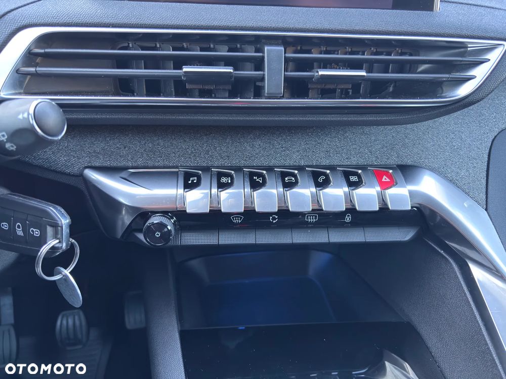 Peugeot 3008 BlueHDi 130 Stop & Start Allure - 21