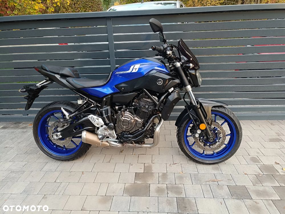 Yamaha MT - 5