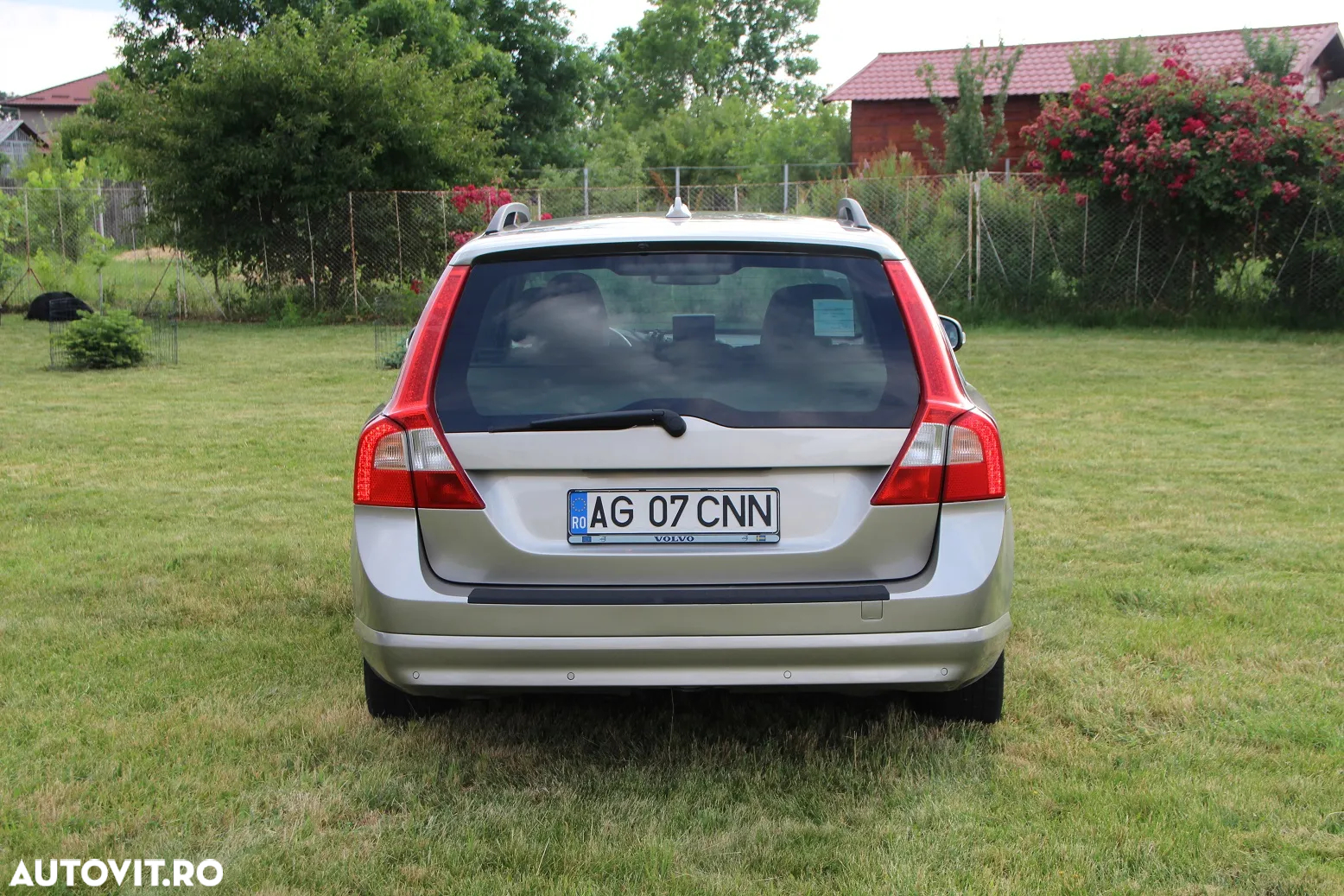 Volvo V70 D2 Summum - 5