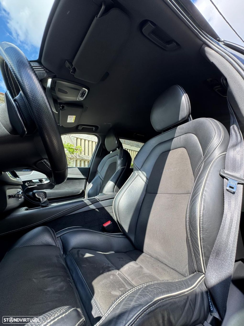 Volvo XC 90 2.0 D4 R-Design - 19