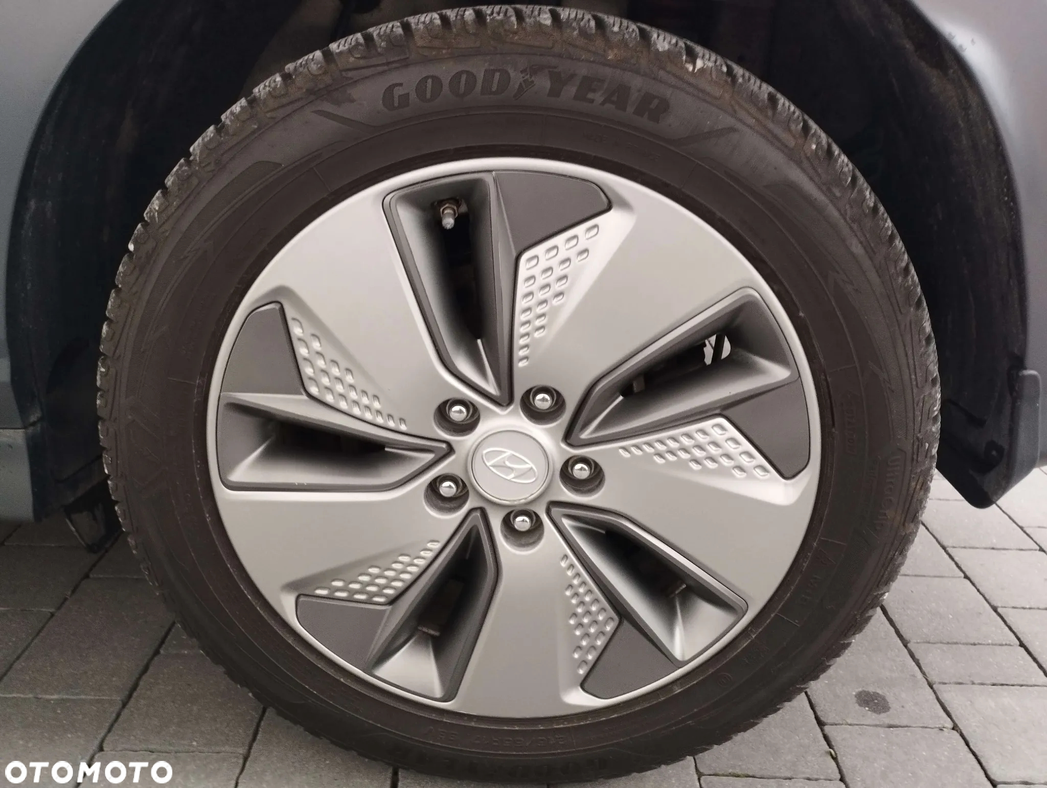 Hyundai Kona Electric 39kWh Premium - 34