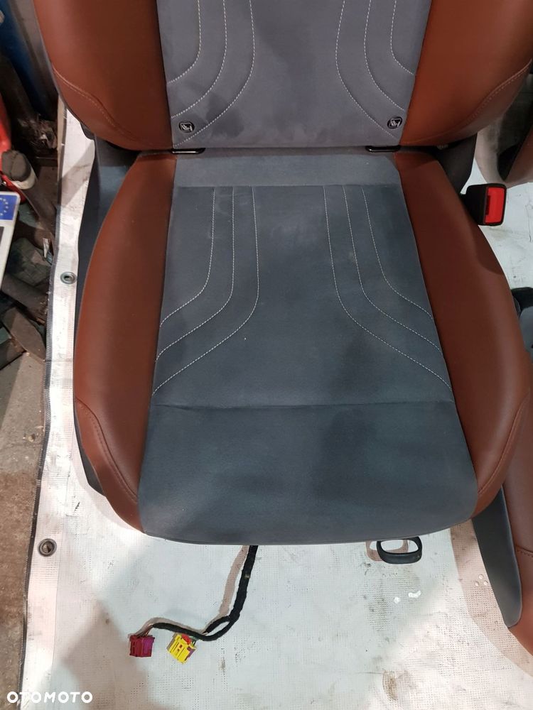 fotele kanapa komplet vw id 4 alcantara skóra eur 21r - 7